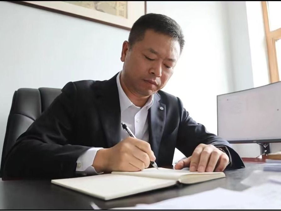 王静松:坚持初心本色 忠诚履职担当