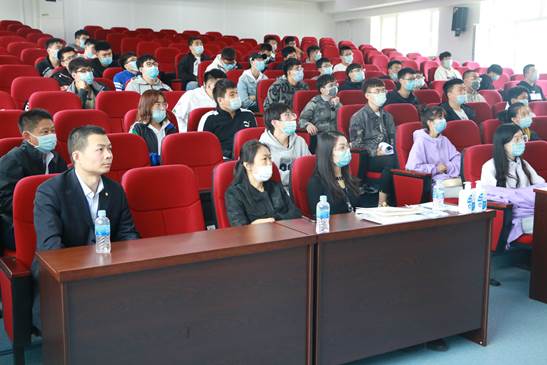(已选2)中交第二公路工程局专场招聘会IMG_4789(1)