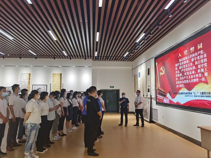 说明: C:\Users\ADMINI~1\AppData\Local\Temp\WeChat Files\65ea00f728a9d487eb575a0c16fffb3.jpg