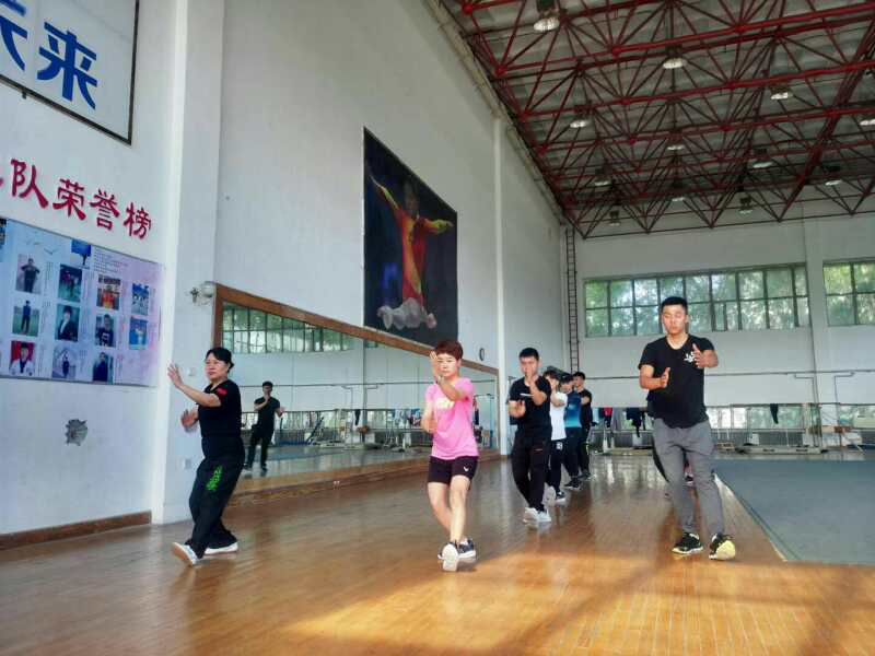 2018年哈尔滨学院体育教育专业学生技能大赛报道
