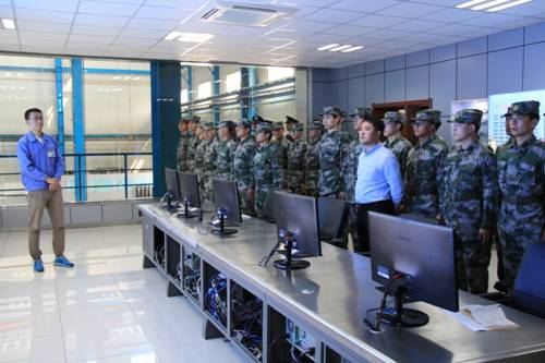 http://www.hrbu.edu.cn/__local/0/49/D8/65ACDAF503ADFDE33864DA4F340_336D7ACA_13A825.jpg