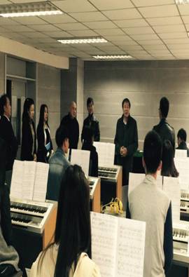 俄罗斯鞑靼共和国喀山音乐学院院长阿普杜林一