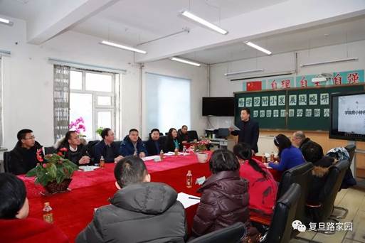 http://myweb.hrbu.edu.cn:8080/__local/D/8C/D6/EF9E637D26ED988E2E6A63EFCEA_297C380D_6C77.jpg