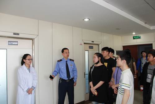 http://www.hrbu.edu.cn/__local/9/C4/EC/7EFF4F27C368335BB9ACC221EF3_06A35390_4C0270.jpg