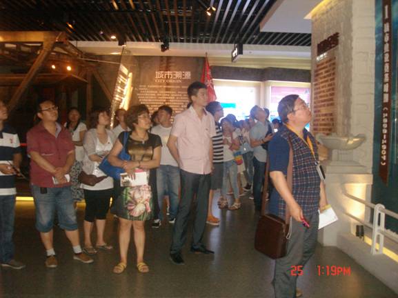 说明: http://www.hrbu.edu.cn/__local/1/7A/E2/5EEB311DCB764CC7CFD7F5D133B_06ED81FD_9419.jpg