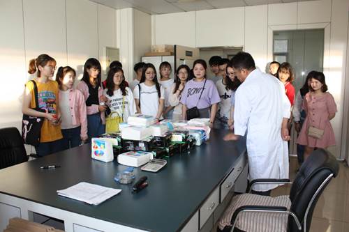 http://www.hrbu.edu.cn/__local/2/BA/5B/1E5F85F9F2212C8D9F36E71B60C_BD18D134_1F847.jpg