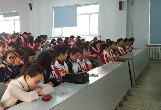 说明: http://www.hrbu.edu.cn/__local/F/B7/74/DCF20D27DB829CAEC373C208194_F8503A9C_6F6E.jpg