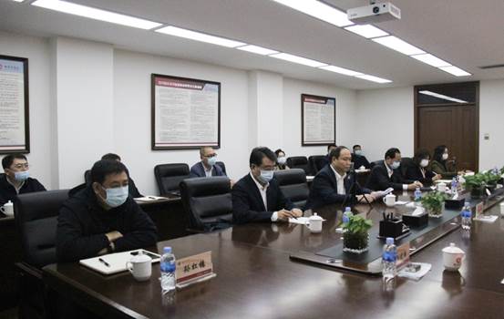 说明: C:\Users\Administrator\Desktop\20210930送于成学校长到岗新闻稿\新闻图片20090930\IMG_9099.JPG